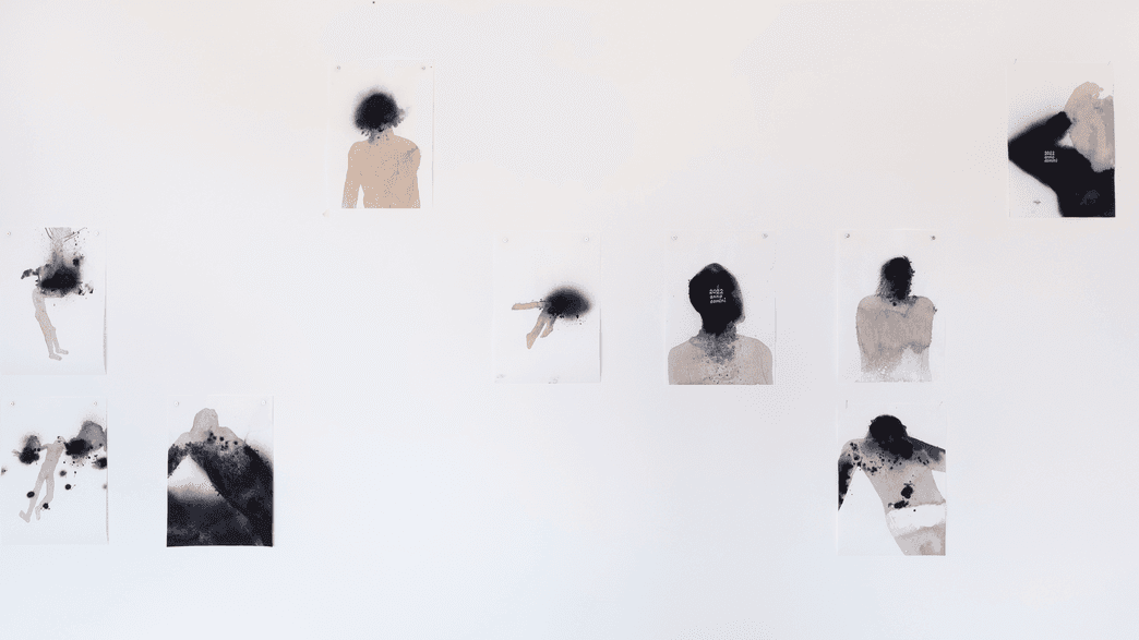 fossil creature — exposition